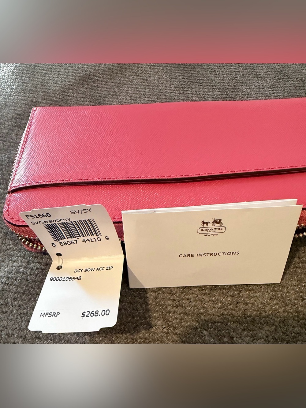 Coach Pink Darcy Bow Crossgrain Leather Accordion Zip-Around Wallet NWT - Picture 8 of 8